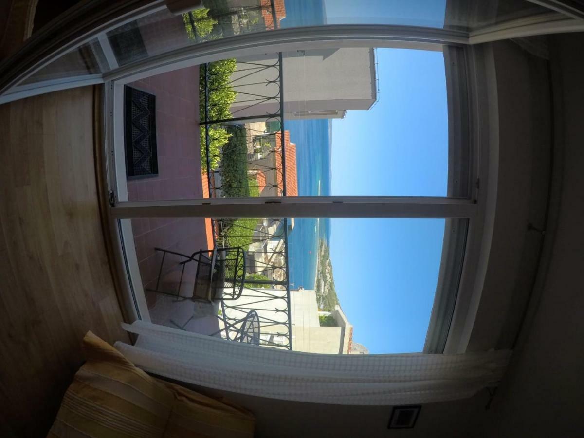 Apartman Kalajzic Omiš Εξωτερικό φωτογραφία
